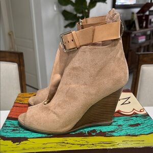 Zigi Soho “Strut” Wedge Bootie